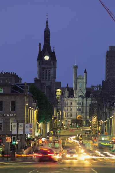 Aberdeen y su región : Deporte,Whisky,Castillos y Conferencias