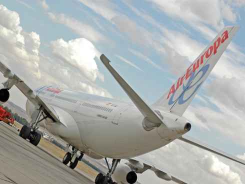 Air Europa lanza la campaña “minimax” para volar a precios mínimos con los máximos servicios