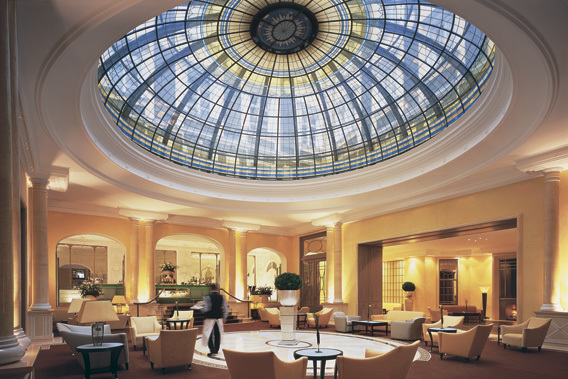 Bayerischer Hof - Munich, Alemania - Hotel de 5 estrellas de lujo- grand lobby