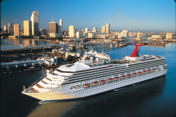 Carnival presenta los planes para el nuevo crucero Carnival Sunshine