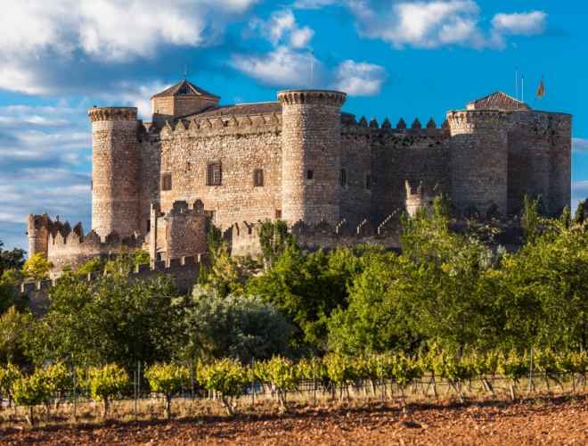 El Castillo De Belmonte lanza las visitas educativas y familiares