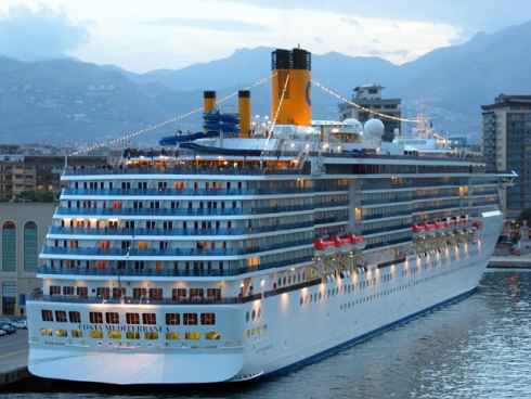 Cruceros por el Mediterrneo y hoteles de Tailandia son los ofertones del  2012