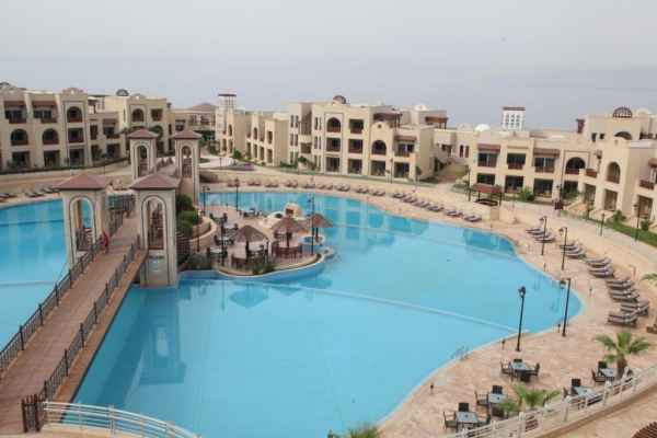 Jordania cuenta con un tercer resort, el Crowne Plaza Dead Sea