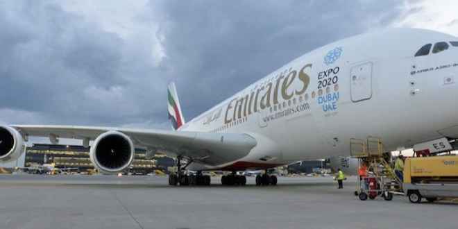 Emirates trae el A380 a Viena por primera vez