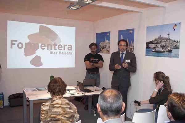 Formentera apuesta por el turismo activo y deportivo en Fitur