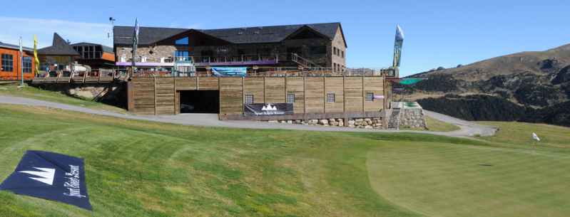 Mountain Golf Experience, resort y green fee para 4 campos de golf