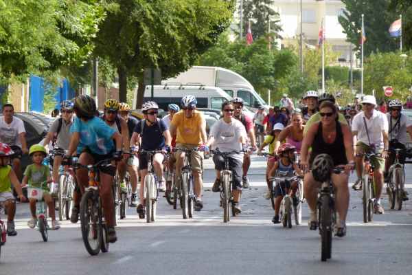 Google Maps aade rutas para ciclistas a 6 pases europeos mas