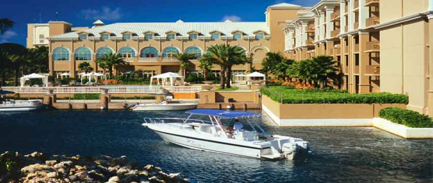 Hoteles Gran Lujo 5 estrellas - Hotel  Ritz-Carlton Grand Cayman - Islas Caimn