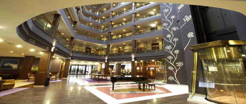 Hoteles de 5 Estrellas Gran Lujo - Hotel Plaza Andorra - Andorra La Vella