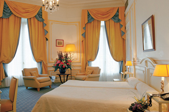 Hotel du Palais - Biarritz, Francia - 5 Estrellas de Lujo Resort & Spa - habitacion de huespedes