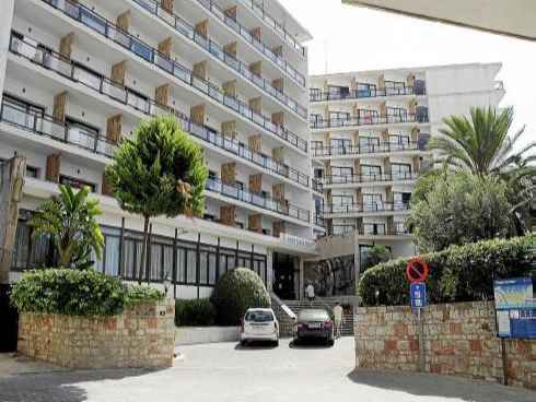 Luabay incorpora a su cadena tres nuevos hoteles en las Islas Baleares