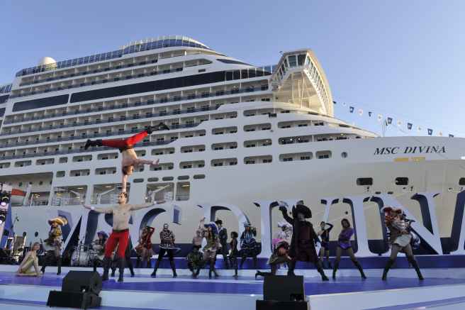 MSC presenta sus cruceros Mediterrneo 2015 a bordo del MSC Divina