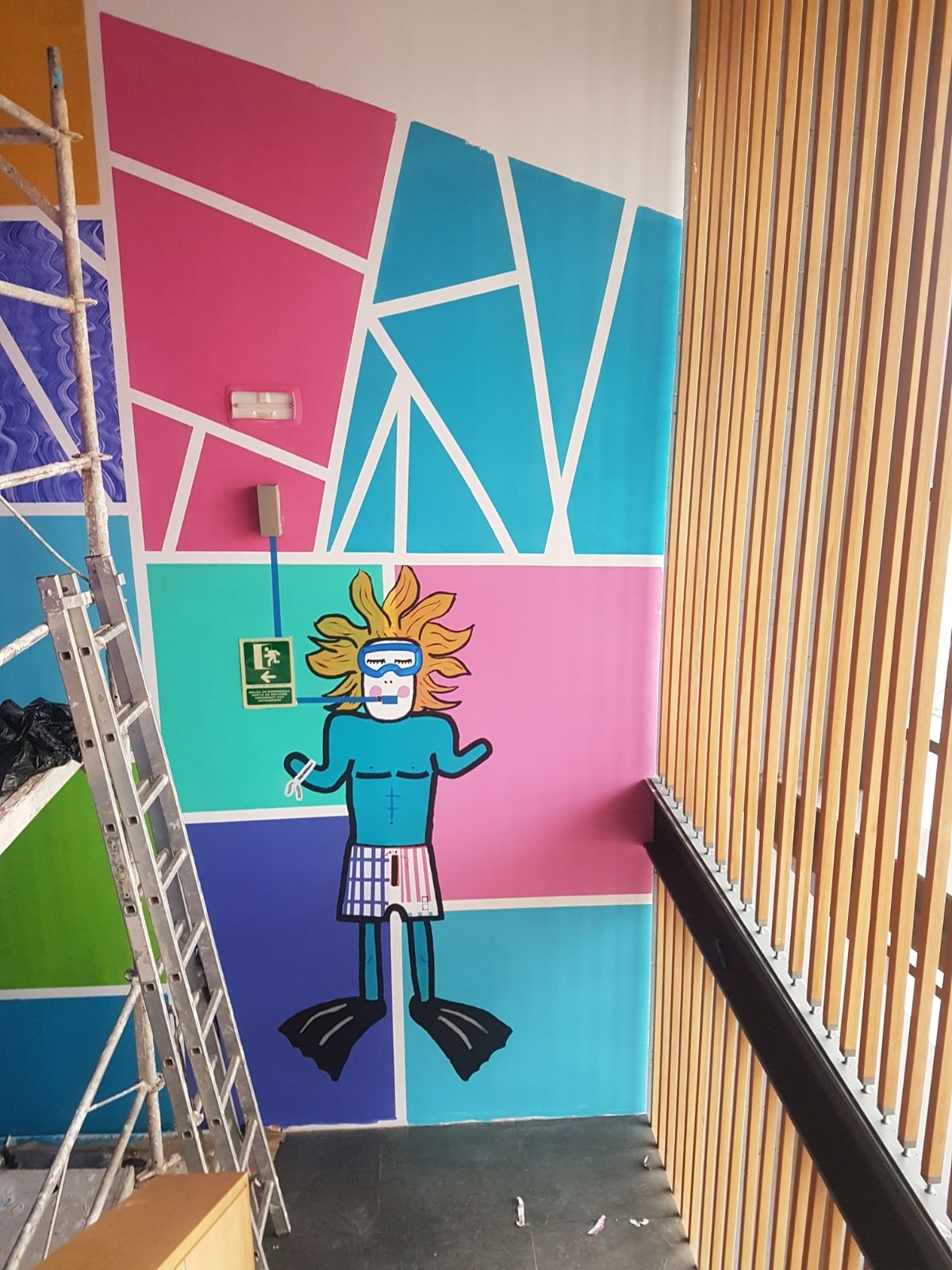 Marc Rahola apuesta por el arte ibicenco para decorar sus hoteles y oficinas