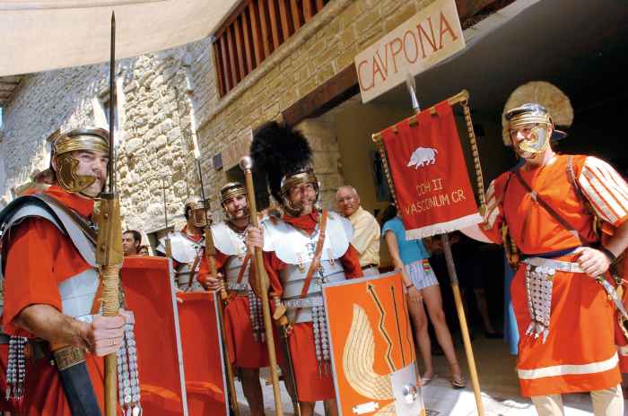 Mendigorra se vuelve romana en el Festival Romano de Andelos