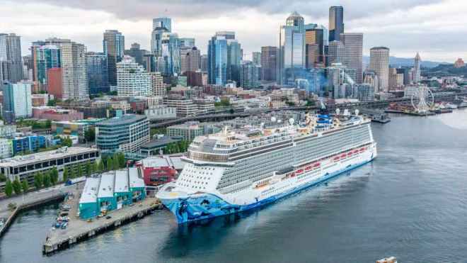 Norwegian Bliss hace historia como el barco ms grande bautizado en Seattle
