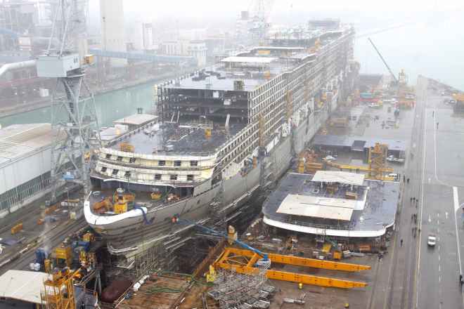 P & O Cruises Britannia, puesto a flote en los astilleros Fincantieri
