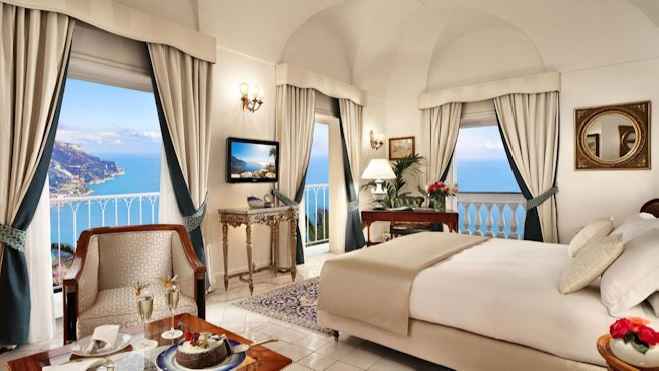 Cinco hoteles impresionantes en la Costa de Amalfi