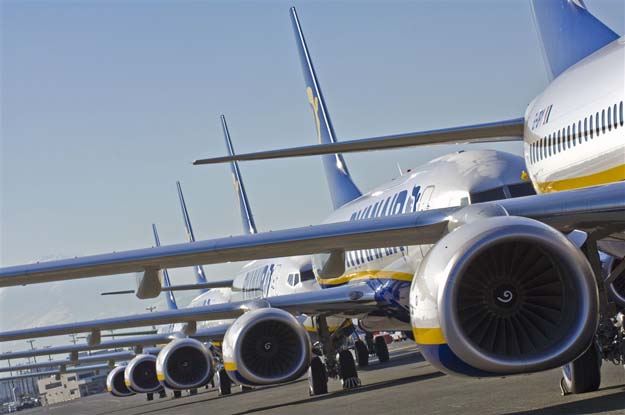 Ryanair regala vuelos todo incluido Madrid y Barcelona desde Tenerife