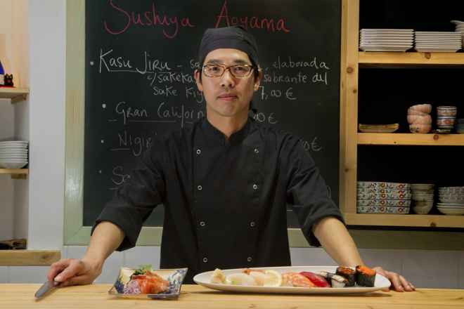 El chef japons Hideki Aoyama en el show cooking de 'Sabors del camp i de la mar'