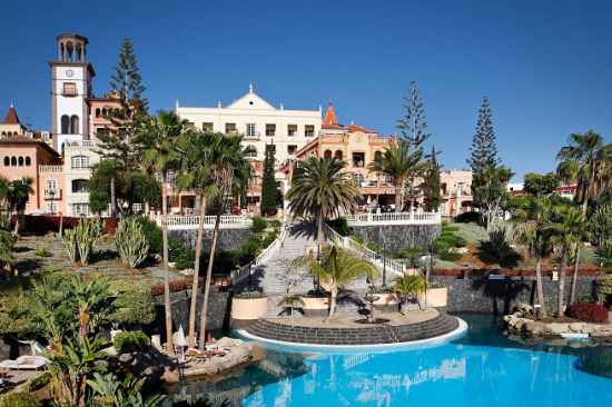 Trivago -Los 5 mejores hoteles para disfrutar de turismo activo