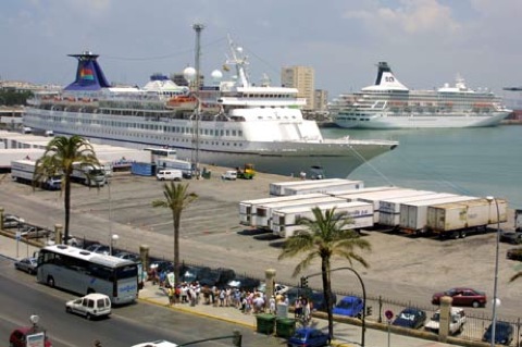 Puerto Cdiz ha recibido hoy cuatro cruceros y 6.500 cruceristas