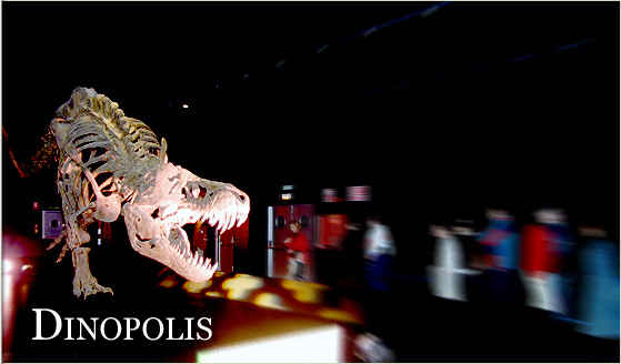 Los dinosaurios de Dinpolis ms vivos que nunca en FITUR