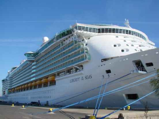 230.000 pasajeros visitarn Barcelona a bordo de cruceros Royal Caribbean
