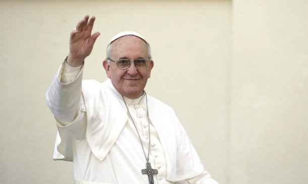 Conoce al Papa Francisco con el Paquete Papal 