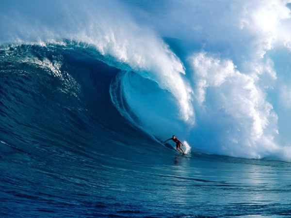 Iron Man, Surf en Hawi y ms aventuras antes del fn del mundo