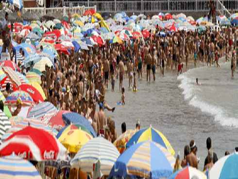 Espaa recibi a 3,8 millones de turistas internacionales ms que en 2010